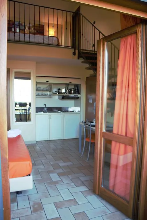 Aparthotel Borgo Castel Savelli Grottaferrata
