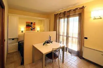 Aparthotel Borgo Castel Savelli Grottaferrata
